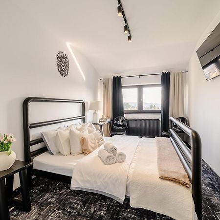Golden Lion House Bed&Breakfast Rahmel Exterior foto